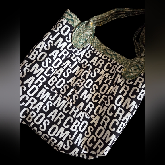 💛EUC Marc Jacobs Nylon Tote💛 - Picture 10 of 10